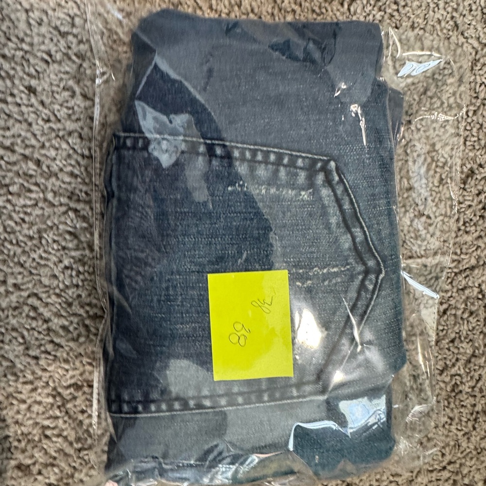 Judy Blue Distressed Skinny Jeans in Blue Wash - Picture 10 of 10